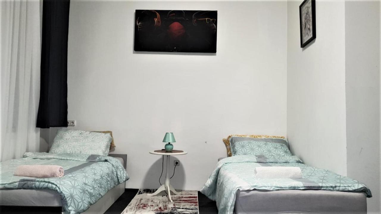 Wohnung In Der Naehe Wiener Stadthalle Und Zentrum 9 外观 照片